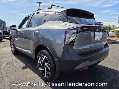 New 2026 Nissan Kicks SV w/ Charging Package FWD image 3