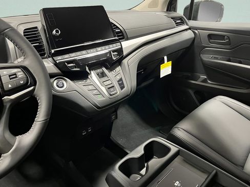 New 2026 Honda Odyssey EX-L image 18