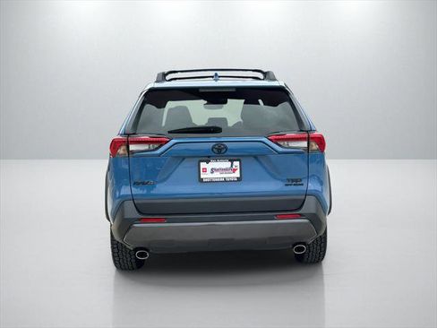 Certified 2022 Toyota RAV4 TRD Off-Road image 6