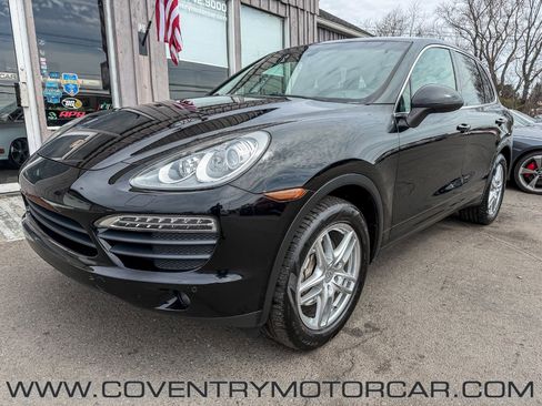 Used 2012 Porsche Cayenne S image 2