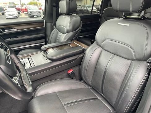 Used 2022 Jeep Grand Wagoneer Series I AWD/4WD image 13