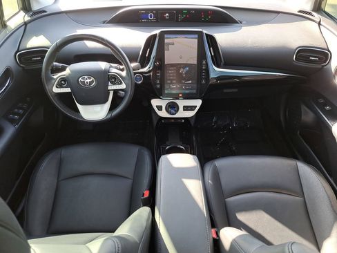 Certified 2018 Toyota Prius Prime Advanced image 10
