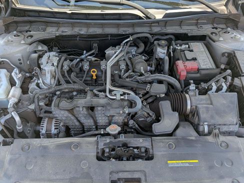 Used 2023 Nissan Altima 2.5 SV FWD image 34