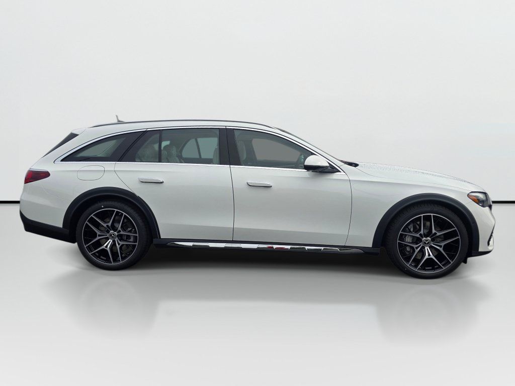 New 2027 Mercedes-Benz E 450 4MATIC All-Terrain Wagon image 6