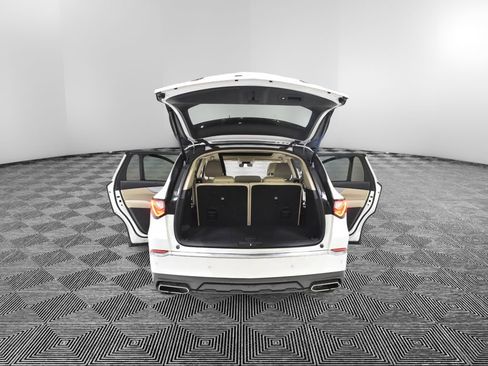 Used 2022 Acura MDX SH-AWD w/ Technology Package image 9