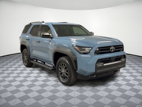Used 2026 Toyota 4Runner SR5 RWD image 7