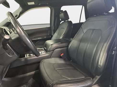 Used 2019 Ford Expedition Limited w/ Equipment Group 302A AWD/4WD image 16