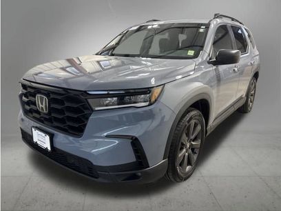 Certified 2025 Honda Pilot Sport
