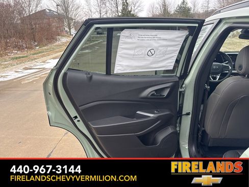 New 2026 Chevrolet Trax ACTIV w/ Sunroof Package image 39