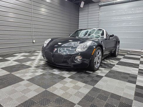 Used 2008 Pontiac Solstice GXP w/ Premium Package RWD image 34