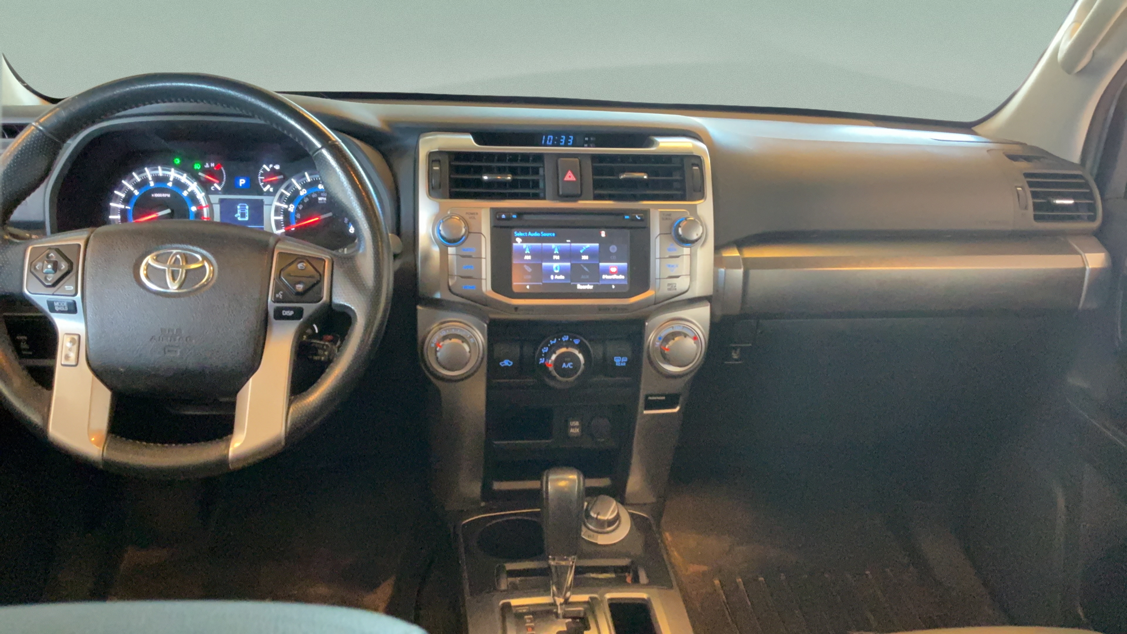 Used 2016 Toyota 4Runner SR5 Premium AWD/4WD image 24