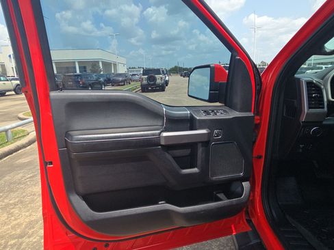 Used 2020 Ford F150 Lariat RWD image 12