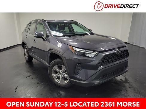 Used 2023 Toyota RAV4 XLE w/ Convenience Package AWD/4WD image 1