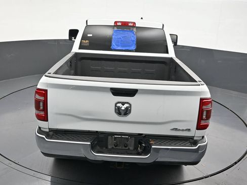 Used 2024 RAM 2500 Tradesman w/ Chrome Appearance Group AWD/4WD image 19