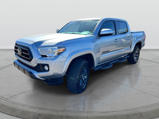 Used 2023 Toyota Tacoma SR5 w/ Technology Package AWD/4WD image 11