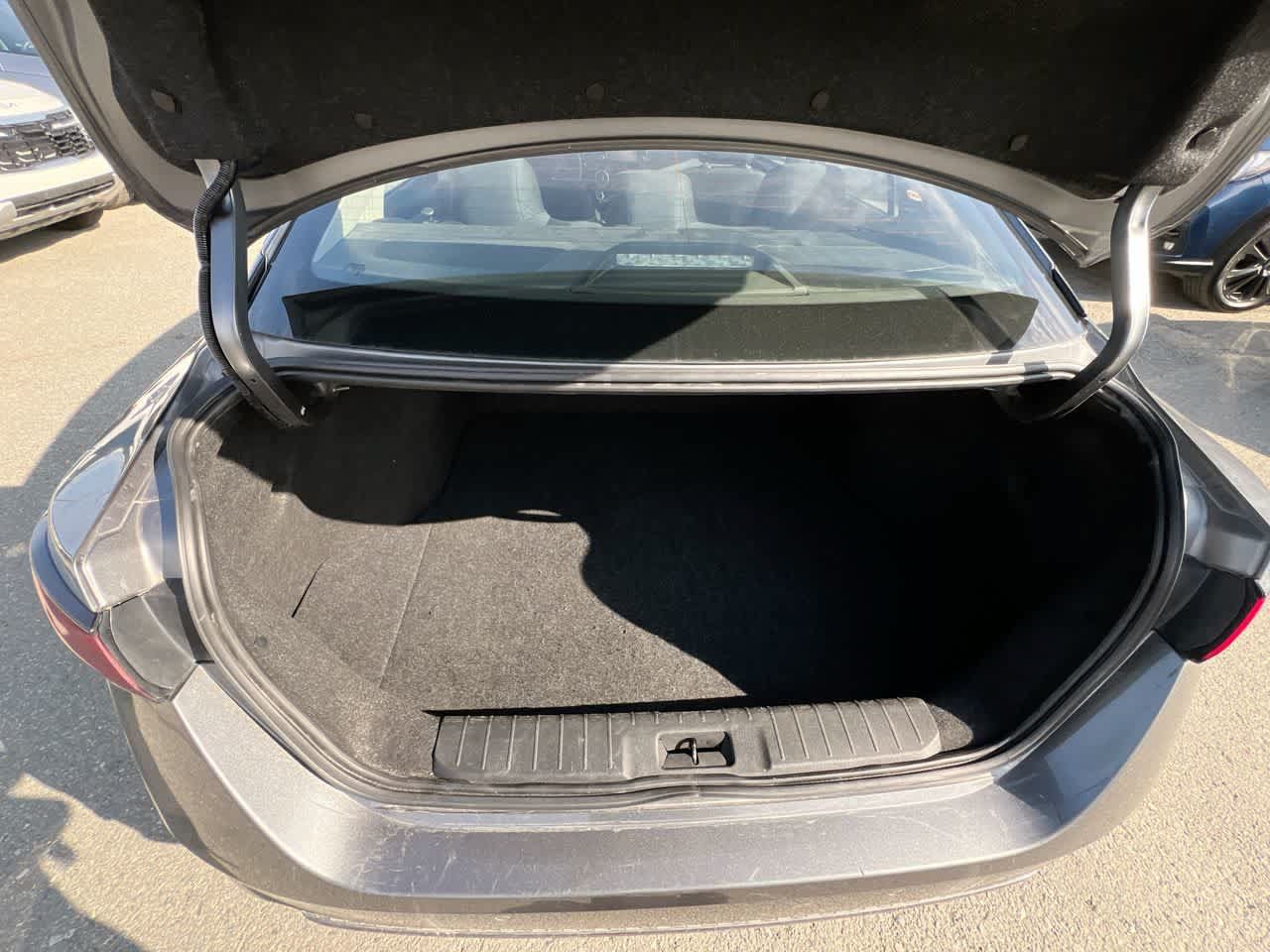 Used 2024 Nissan Sentra S FWD image 25
