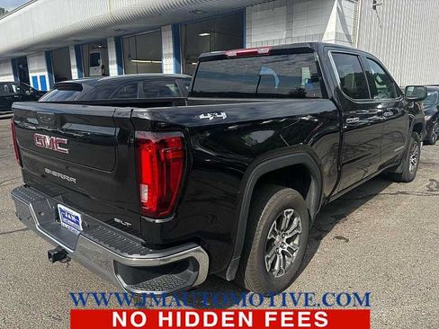 Used 2025 GMC Sierra 1500 SLT AWD/4WD image 4