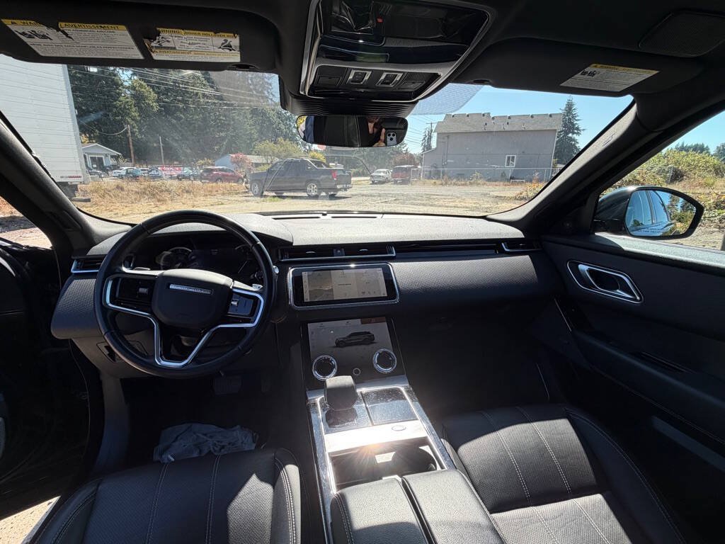 Used 2021 Land Rover Range Rover Velar S AWD/4WD image 57