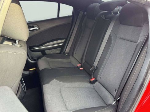 Used 2022 Dodge Charger SXT RWD image 35