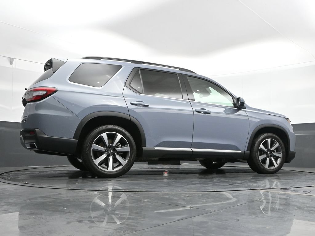 Used 2023 Honda Pilot Elite image 41