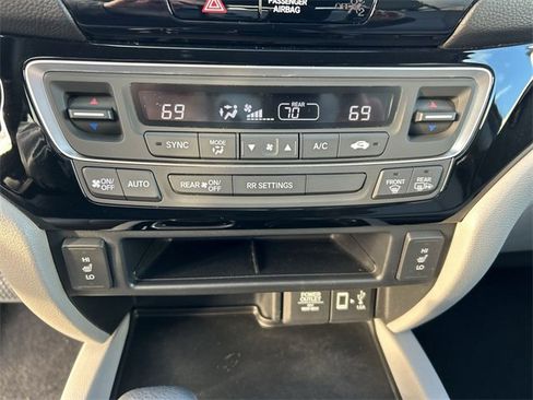 Used 2019 Honda Ridgeline RTL-E image 21