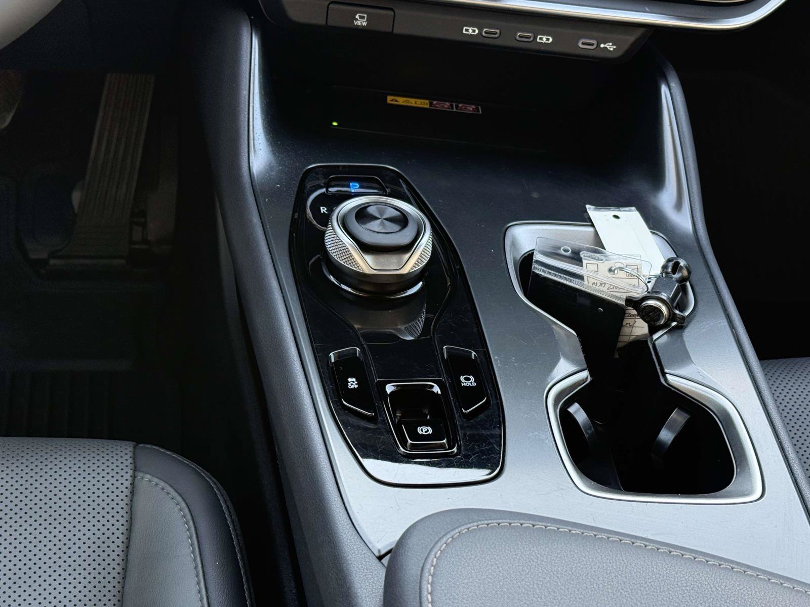 Used 2024 Lexus RZ 300e Premium w/ Accessory Package (Z1) FWD image 18