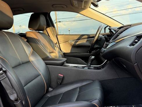Used 2018 Chevrolet Impala Premier FWD image 33