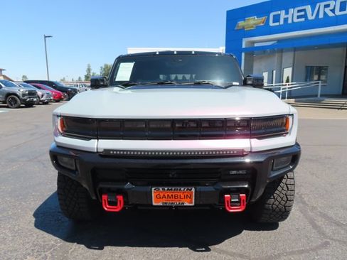Used 2024 GMC Hummer EV 2X w/ Extreme Off-Road Package AWD/4WD image 2