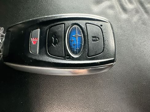 Used 2025 Subaru Forester Premium AWD/4WD image 28