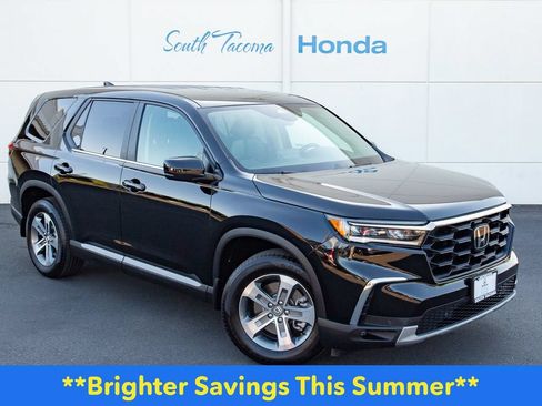 Used 2025 Honda Pilot EX-L image 1