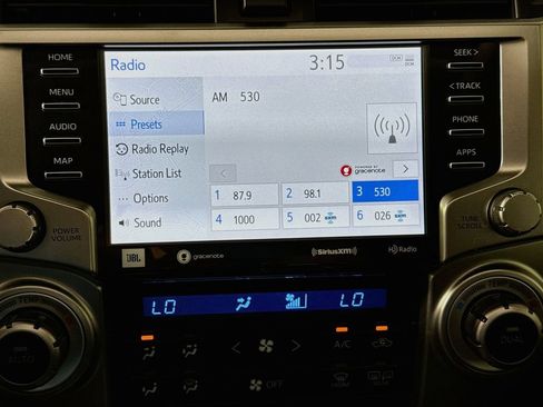 Used 2021 Toyota 4Runner Limited AWD/4WD image 15