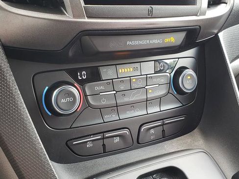 Used 2020 Ford Transit Connect XL FWD image 22
