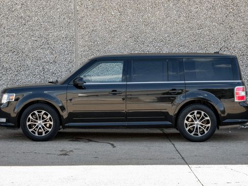 Used 2014 Ford Flex SEL w/ Equipment Group 202A FWD image 12