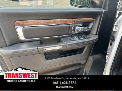 Used 2018 RAM 1500 Laramie w/ Convenience Group AWD/4WD image 10