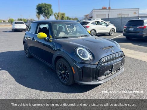 Used 2023 MINI Cooper SE FWD image 8