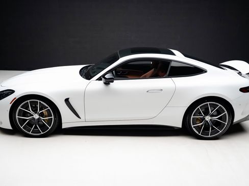 Used 2024 Mercedes-Benz AMG GT 55 image 18