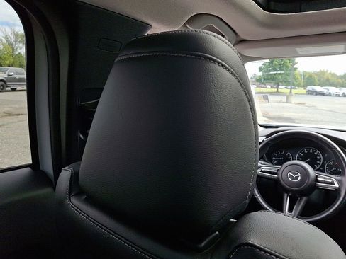 Used 2023 MAZDA CX-50 2.5 S w/ Preferred Plus Pkg image 14