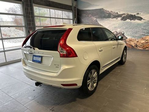 Used 2016 Volvo XC60 T6 w/ Proximity Package image 39