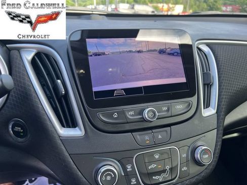 Used 2024 Chevrolet Malibu RS w/ LPO, Floor Liner Package FWD image 20