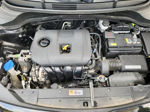 Used 2024 Kia Soul LX w/ Option Group 015 FWD image 31