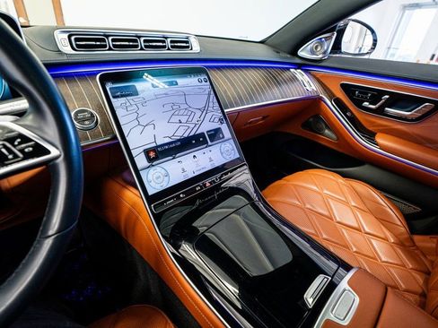 Used 2022 Mercedes-Benz Maybach S 580 4MATIC image 43