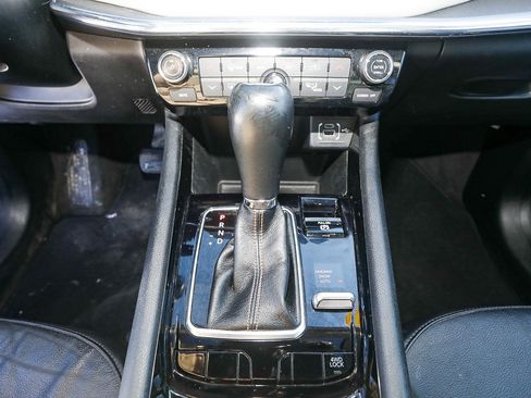 Used 2022 Jeep Compass Limited w/ Sun and Sound Group image 18