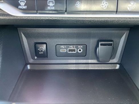 Certified 2025 Nissan Sentra SR w/ Trunk Package FWD image 15
