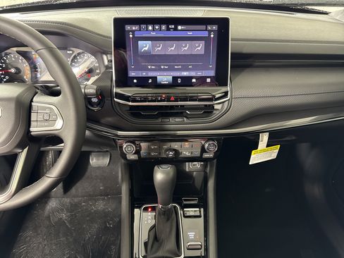 New 2026 Jeep Compass Latitude image 22