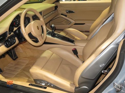 Used 2016 Porsche 911 Carrera image 3