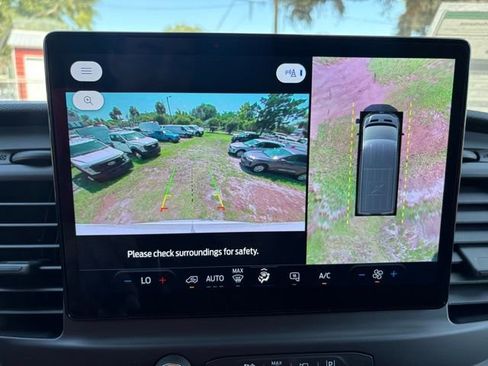 New 2025 Ford Transit 250 148 Medium Roof image 15