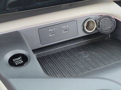 New 2026 Nissan Sentra SL w/ Floor Mat Package FWD image 15