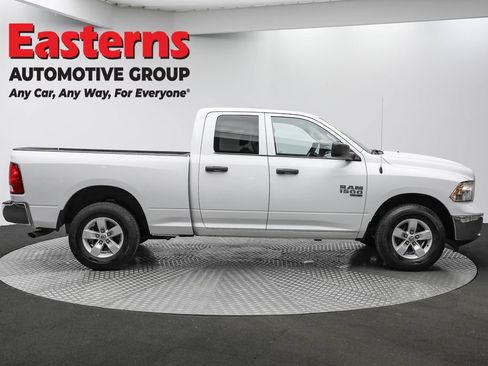 Used 2024 RAM 1500 Classic SLT image 4
