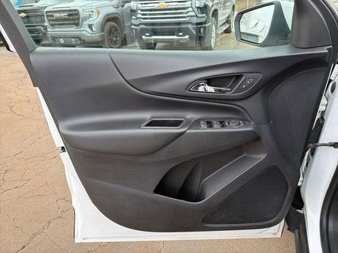 Used 2019 Chevrolet Equinox LT FWD image 8