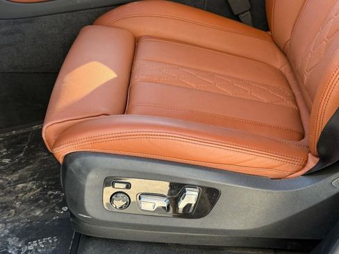 New 2026 BMW X5 xDrive50e w/ M Sport Package image 17